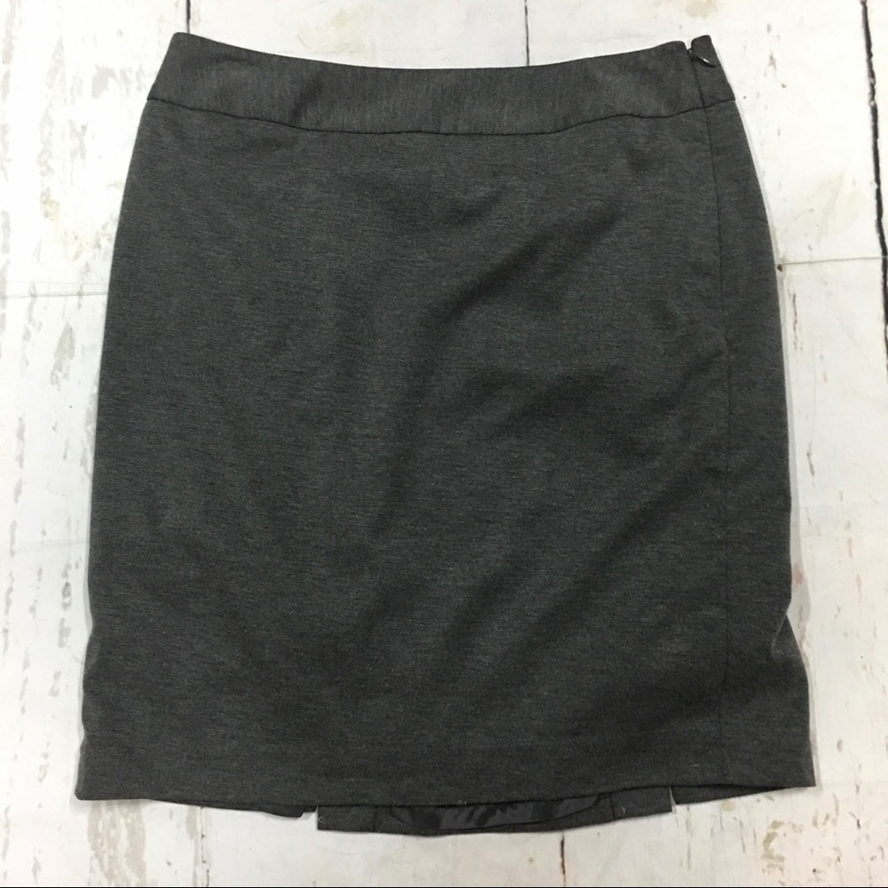 Ann Taylor Loft skirt. Size 6